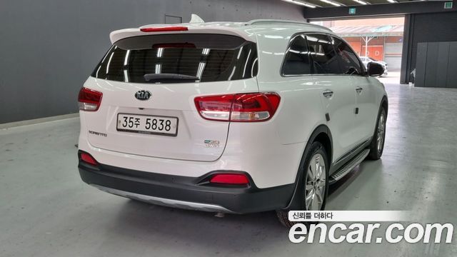 Kia Sorento Diesel 2.0 4WD Noblesse Special — пробег 131 068 км — фото 2 из 5