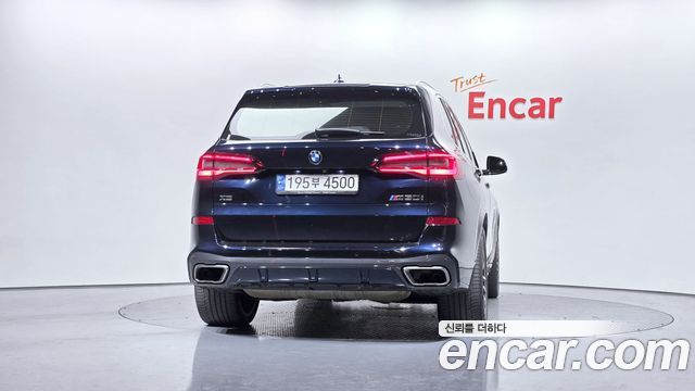 BMW X5 M50i — пробег 54 962 км — фото 4 из 5