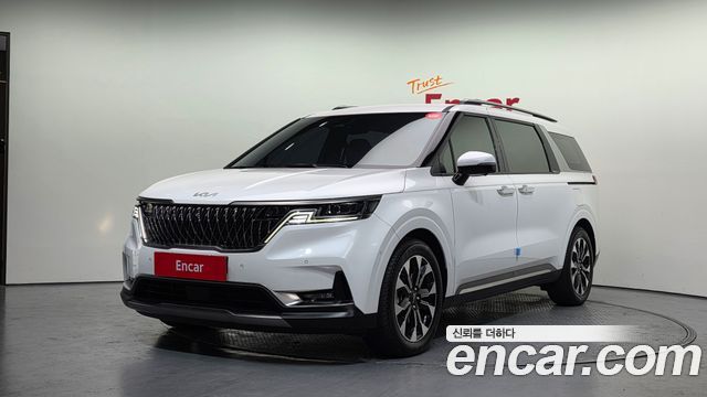 Kia Carnival 9-Seater Signature — пробег 81 349 км — фото 1 из 5