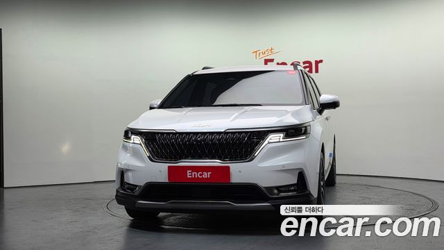 Kia Carnival 9-Seater Signature — пробег 81 349 км — фото 3 из 5