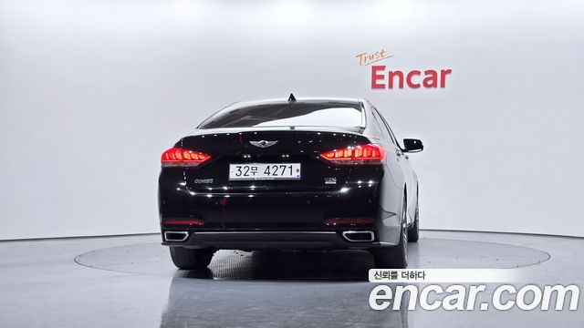 Hyundai Genesis из Кореи Encar