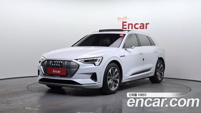 Audi e-tron из Кореи Encar