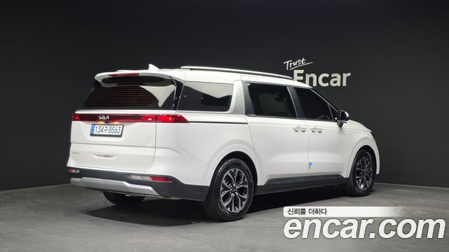 Kia Carnival из Кореи Encar