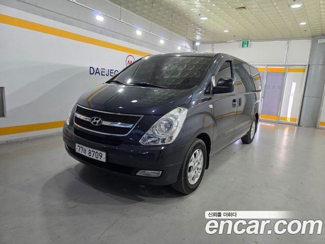 Hyundai Starex 12-Seater Wagon CVX Luxury — пробег 223 393 км — фото 2 из 5