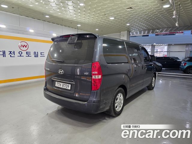 Hyundai Starex 12-Seater Wagon CVX Luxury — пробег 223 393 км — фото 5 из 5