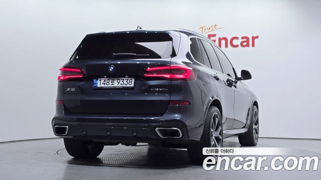 BMW X5 xDrive 30d M Sport — пробег 100 891 км — фото 2 из 5
