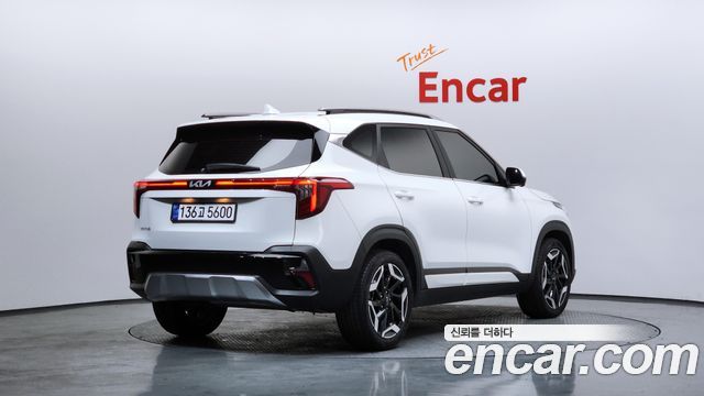Kia Seltos из Кореи Encar