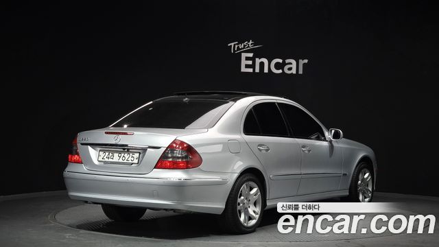 Mercedes-Benz E-Class из Кореи Encar