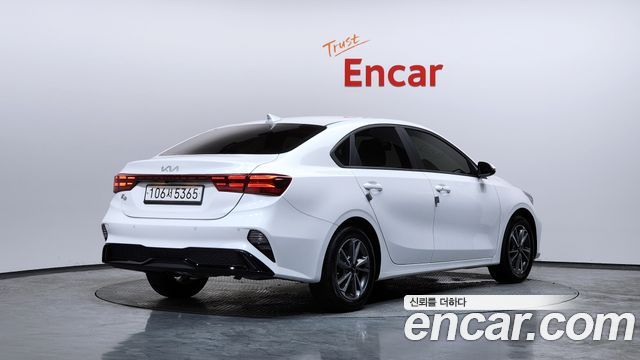 Kia K3 из Кореи Encar