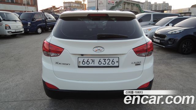Hyundai Tucson из Кореи Encar
