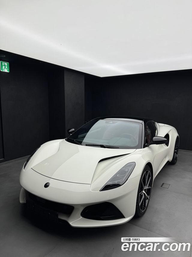 Lotus Emira из Кореи Encar