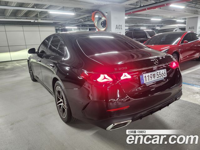 Mercedes-Benz E-Class из Кореи Encar