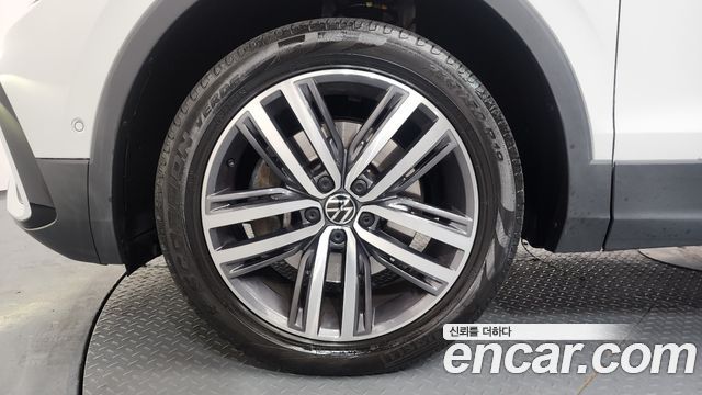 Volkswagen Tiguan из Кореи Encar