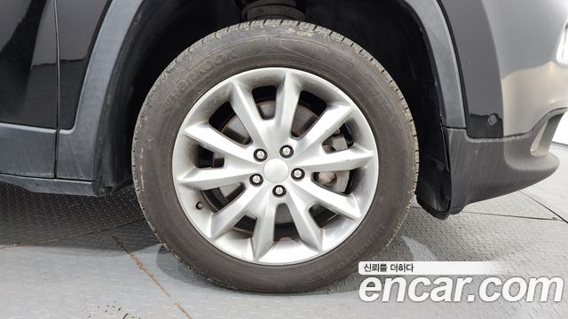 Jeep Cherokee из Кореи Encar