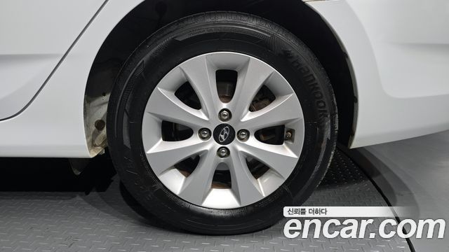 Hyundai Accent из Кореи Encar