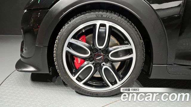Mini Cooper Convertible из Кореи Encar