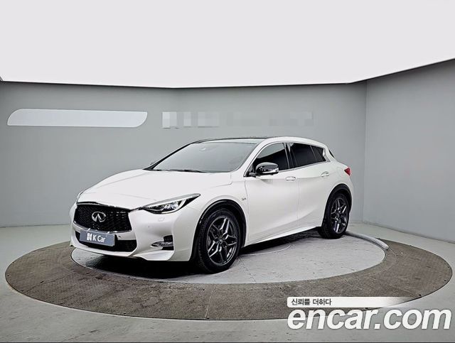Infiniti Q30 из Кореи Encar