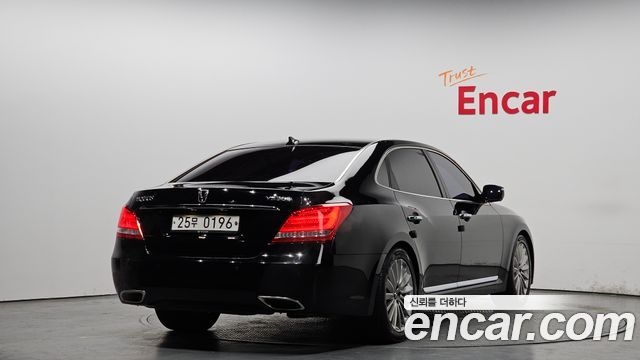 Hyundai Equus из Кореи Encar