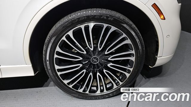 Lincoln Aviator из Кореи Encar