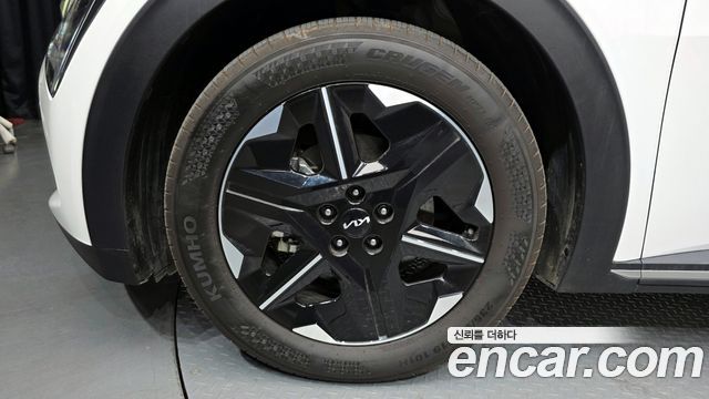 Kia EV6 Long Range 2WD Air — пробег 32 995 км — фото 5 из 5
