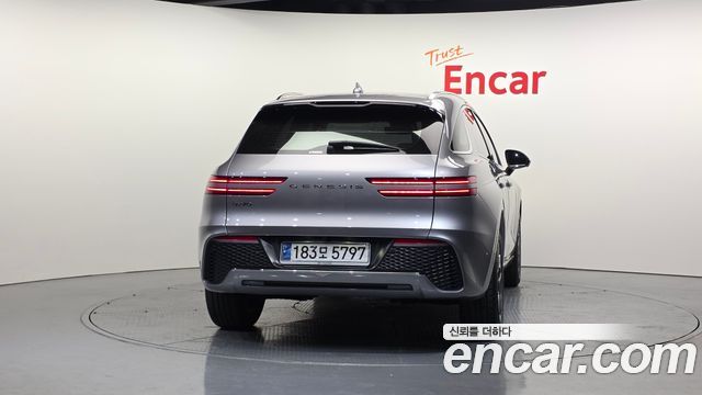 Genesis GV70 из Кореи Encar