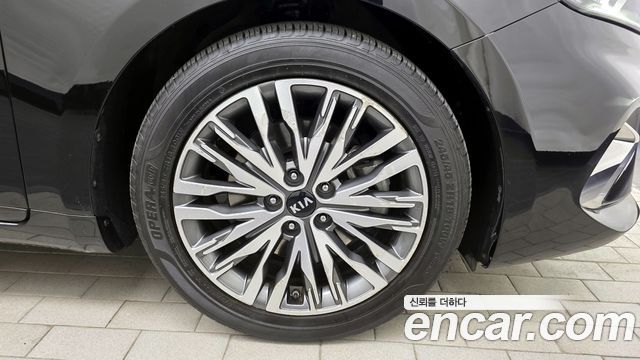 Kia K7 из Кореи Encar