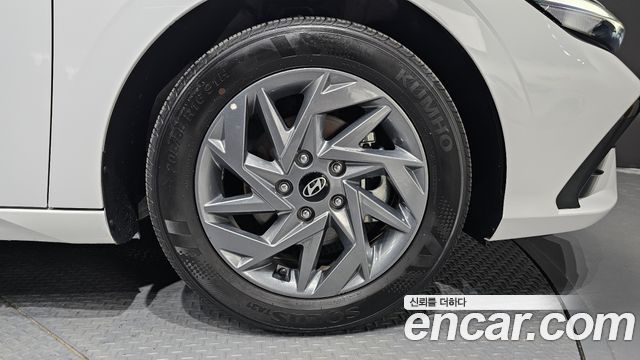Hyundai AVANTE Inspiration — пробег 9 497 км — фото 5 из 5