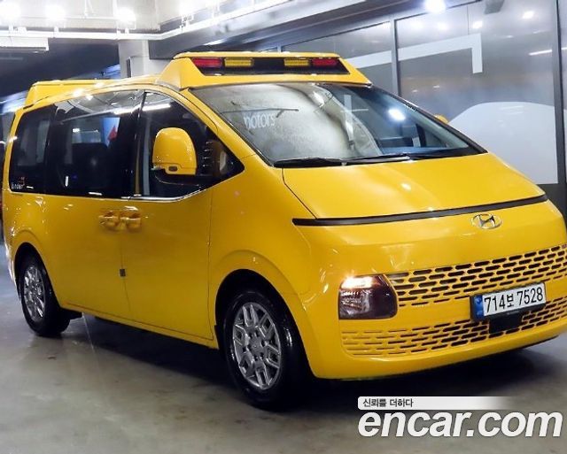 Hyundai Staria из Кореи Encar