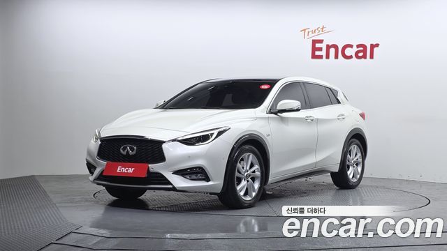 Infiniti Q30 из Кореи Encar