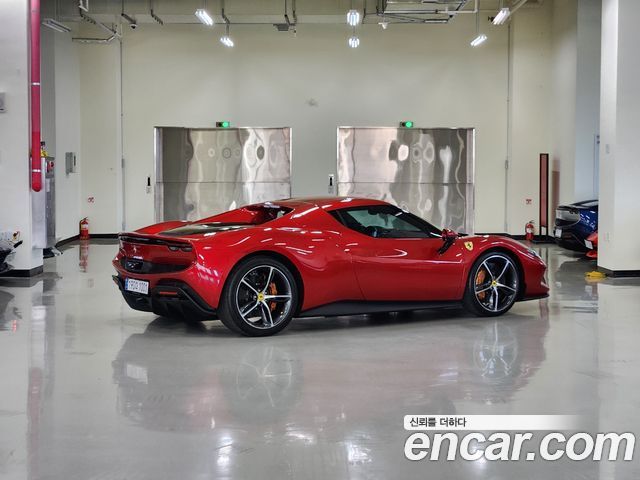 Ferrari 296 из Кореи Encar