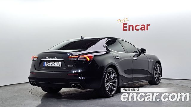 Maserati Ghibli из Кореи Encar