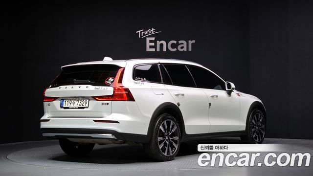 Volvo V60 из Кореи Encar