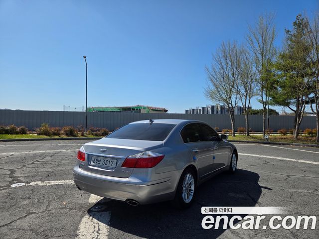 Hyundai Genesis из Кореи Encar