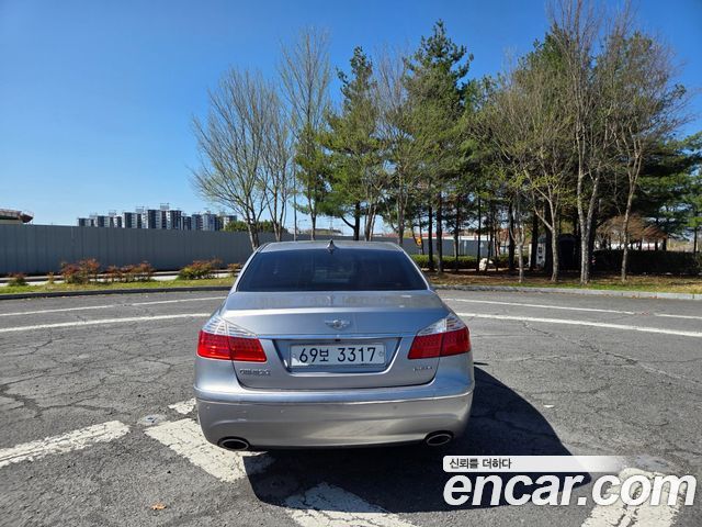 Hyundai Genesis из Кореи Encar