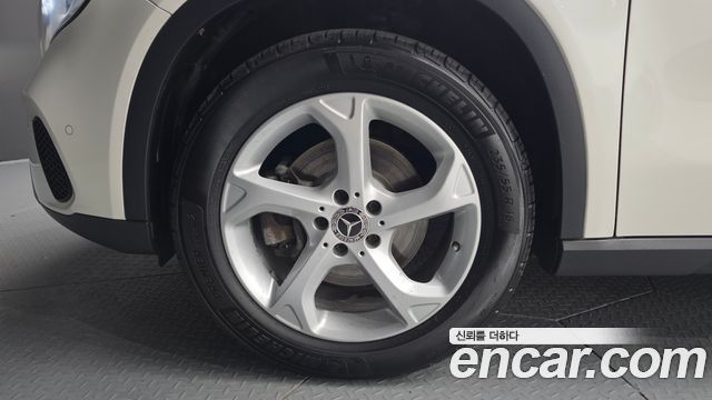 Mercedes-Benz GLA-Class из Кореи Encar