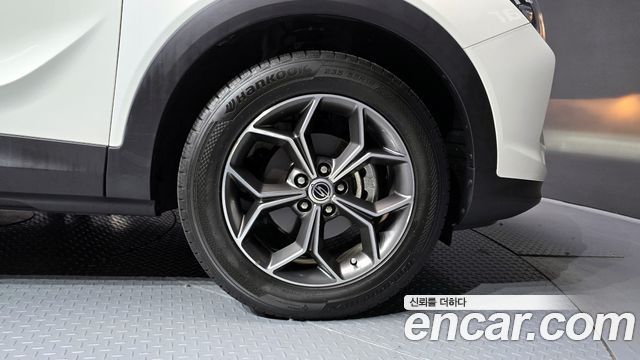 Ssangyong KORANDO из Кореи Encar