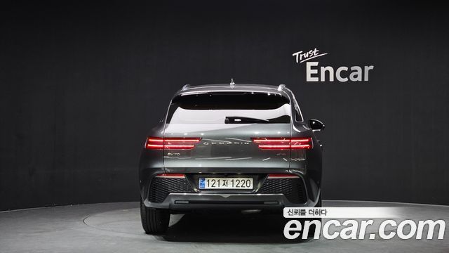 Genesis GV70 из Кореи Encar