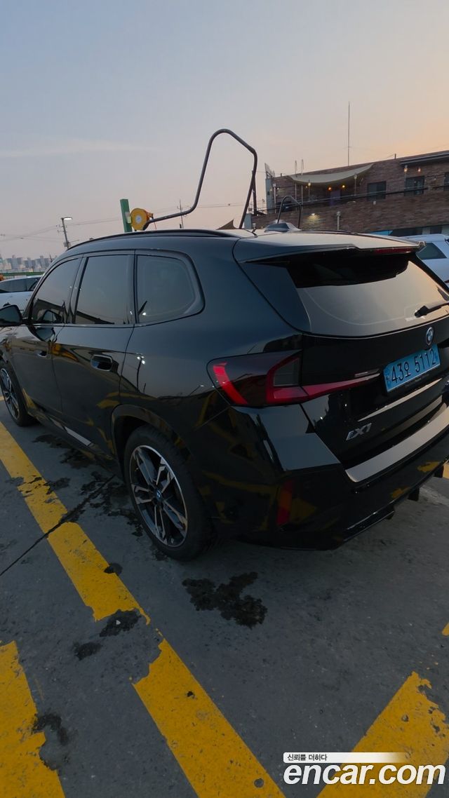 BMW iX1 из Кореи Encar