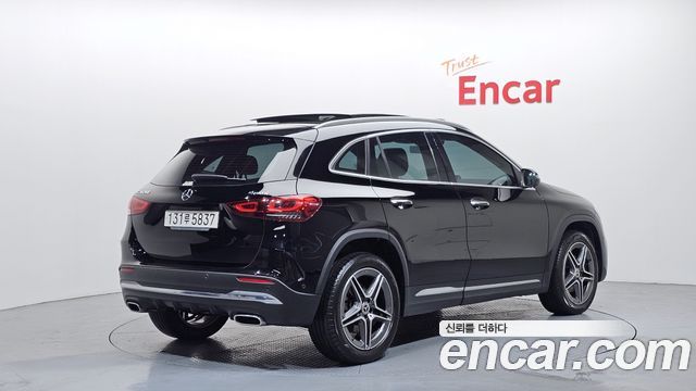 Mercedes-Benz GLA-Class из Кореи Encar