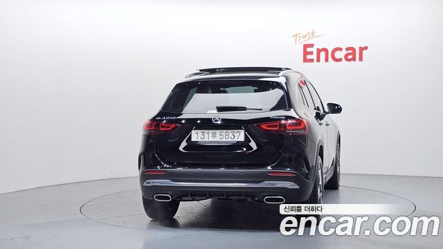 Mercedes-Benz GLA-Class из Кореи Encar