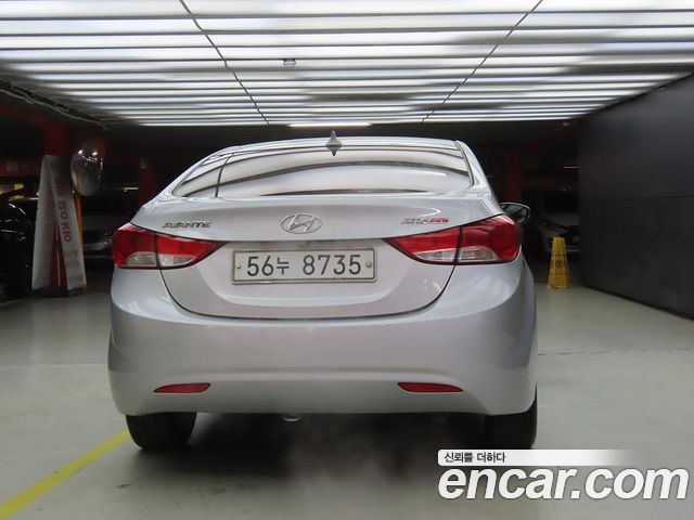 Hyundai AVANTE из Кореи Encar