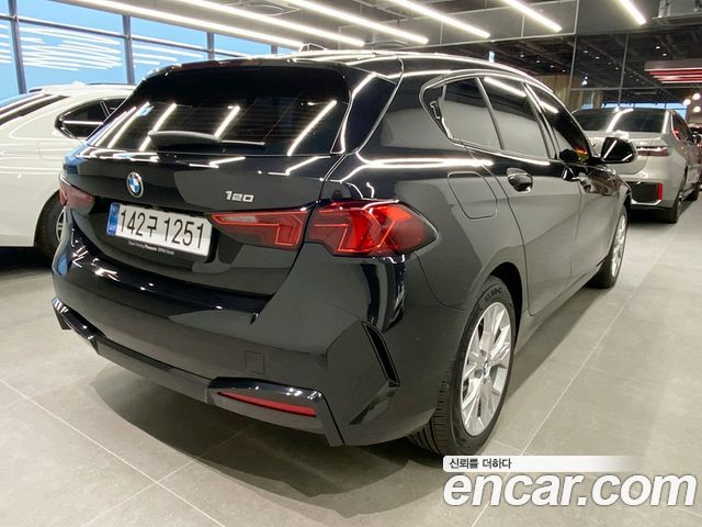 BMW 1-Series из Кореи Encar