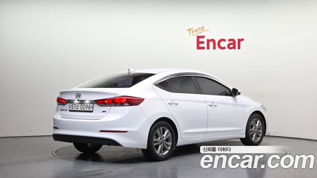 Hyundai AVANTE из Кореи Encar