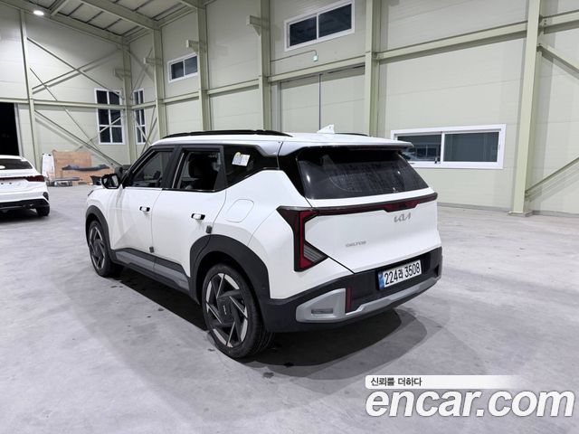 Kia Seltos из Кореи Encar
