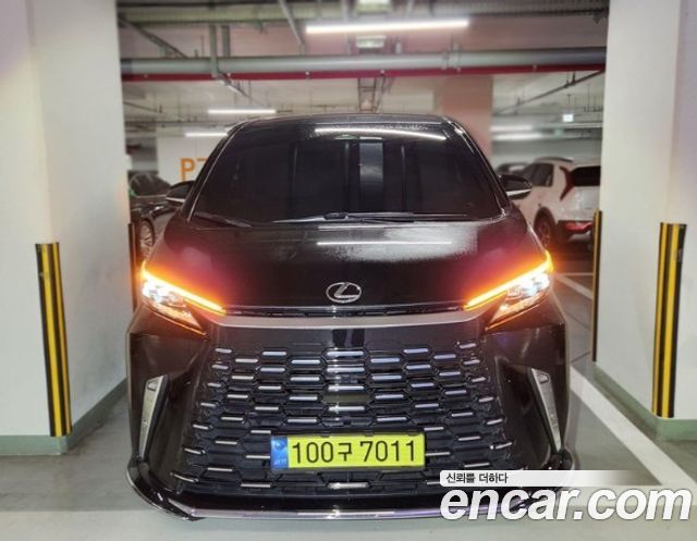 Lexus LM из Кореи Encar