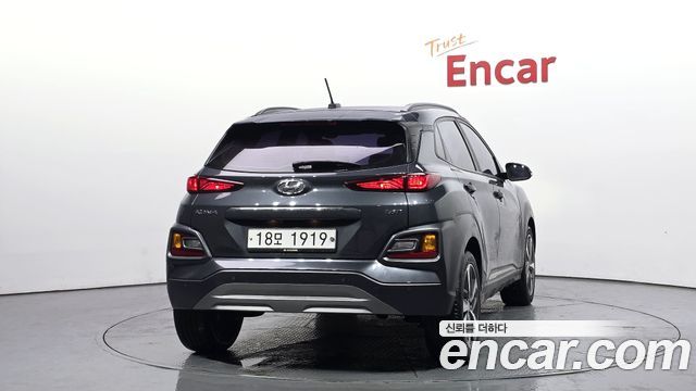 Hyundai Kona из Кореи Encar