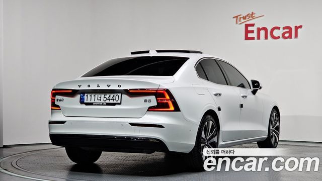 Volvo S60 из Кореи Encar