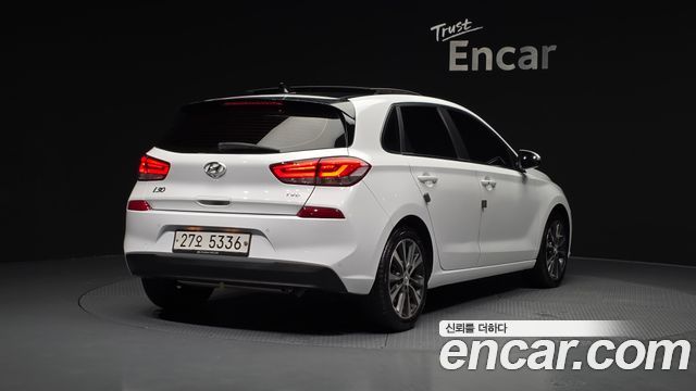 Hyundai i30 Diesel 1.6 Premium — пробег 131 291 км — фото 2 из 5