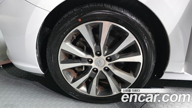 Hyundai i30 Diesel 1.6 Premium — пробег 131 291 км — фото 5 из 5