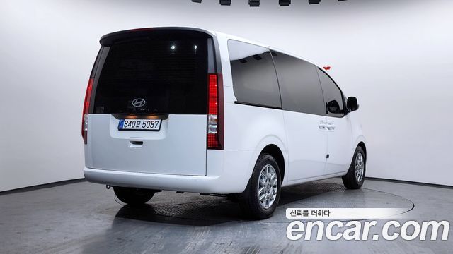 Hyundai Staria из Кореи Encar